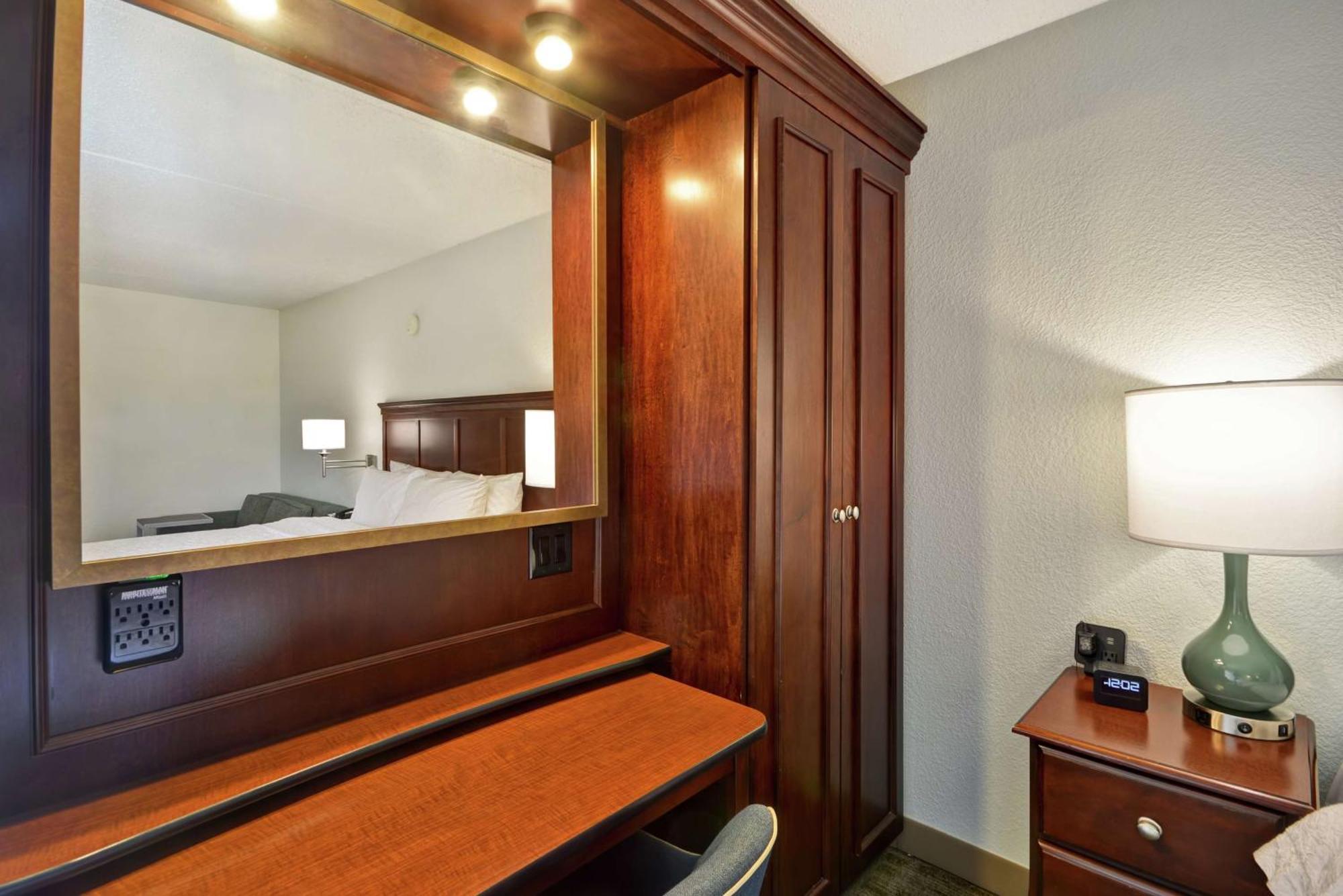 Hampton Inn Detroit Madison Heights South Troy Eksteriør bilde